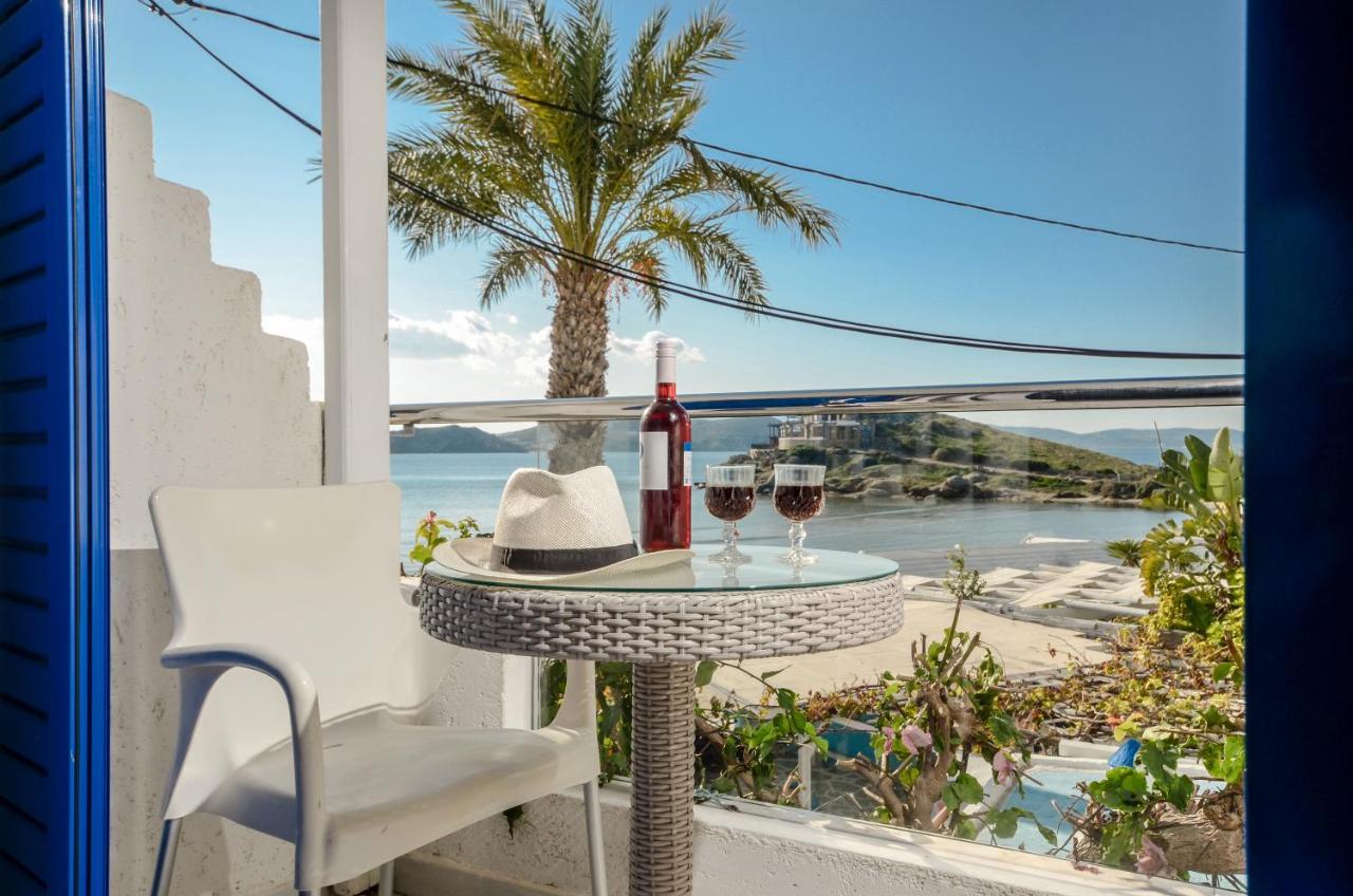 Saint George * Naxos City